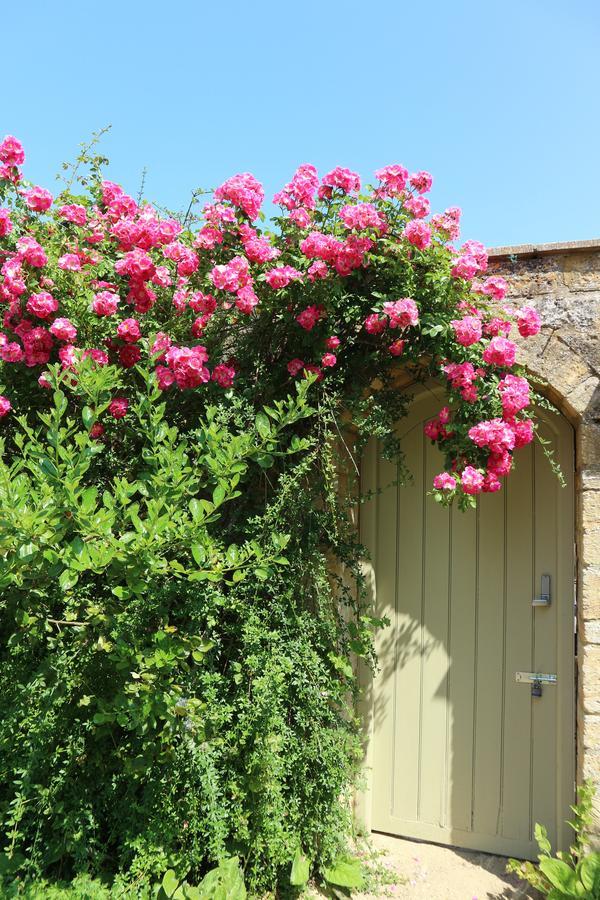 The Bay Tree Hotel Burford Εξωτερικό φωτογραφία